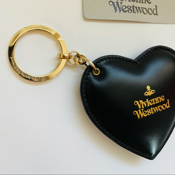 Vivienne Westwood hearth keyring 🖤 - Picture 2 of 7